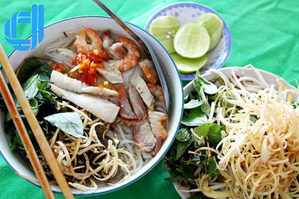 bún nước lèo dân giã mà công phu