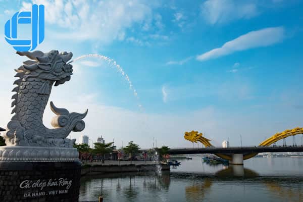 giá tour du lịch sài gòn đà nẵng bao gồm dịch vụ