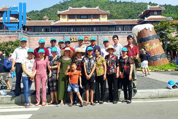 hướng dẫn đặt tour du lịch đà nẵng trong 1 ngày thương hiệu d2tour