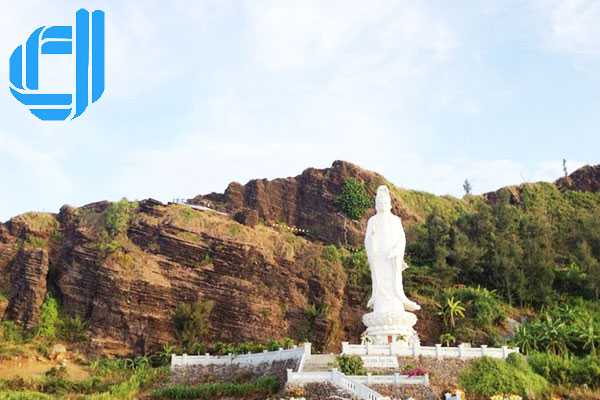 Tour đảo lý sơn Quảng Ngãi 2 ngày 1 đêm giá rẻ - D BLUE Travel & Team bonding