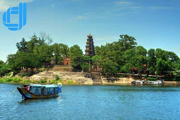 Tour du lịch Thành Phố Huế trong ngày khởi hành hằng ngày