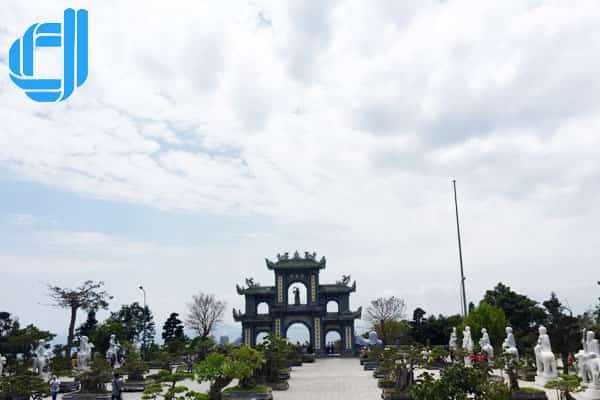 Tour du lịch Hà Nội Đà Nẵng Hội An Huế bằng ô tô 3 ngày 2 đêm